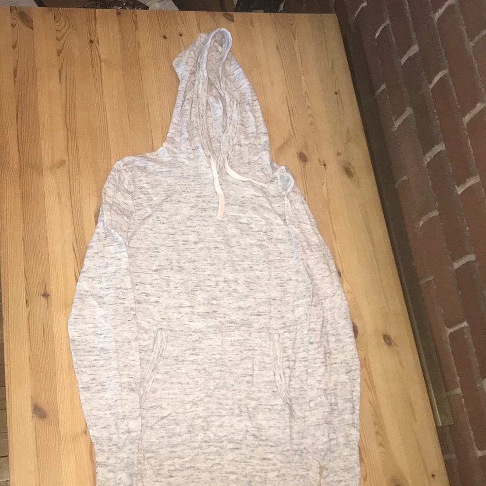 XS Women’s Gray Sweatshirt